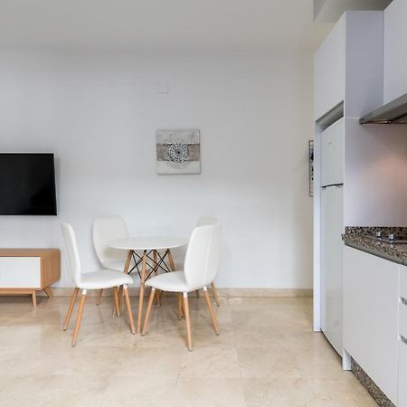 Lumbreras Host Appartement Sevilla Buitenkant foto