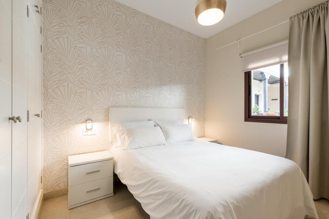 Lumbreras Host Appartement Sevilla Buitenkant foto