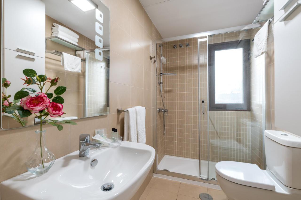 Lumbreras Host Appartement Sevilla Buitenkant foto