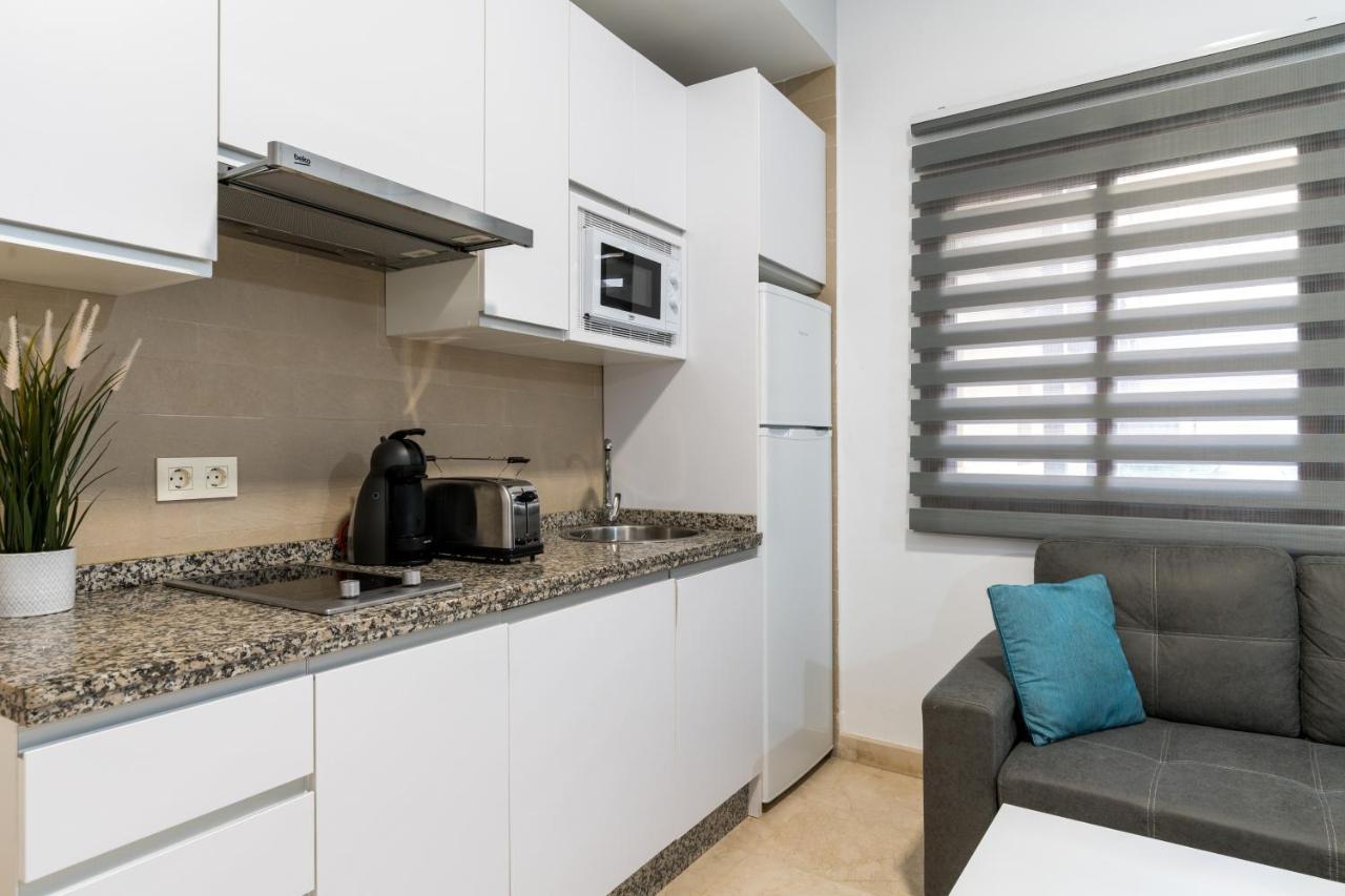 Lumbreras Host Appartement Sevilla Buitenkant foto